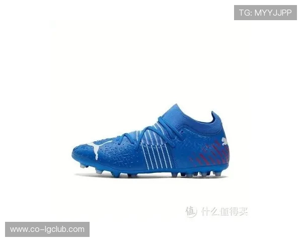 室外足球鞋挑选技巧解析如何根据场地与个人需求选择最合适的鞋款